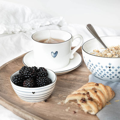 Bastion Collections Tasse Iris Blue Herz