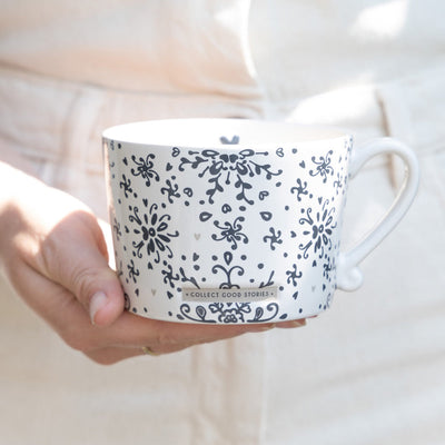 Bastion Collections Tasse Collect good stories Schwarz