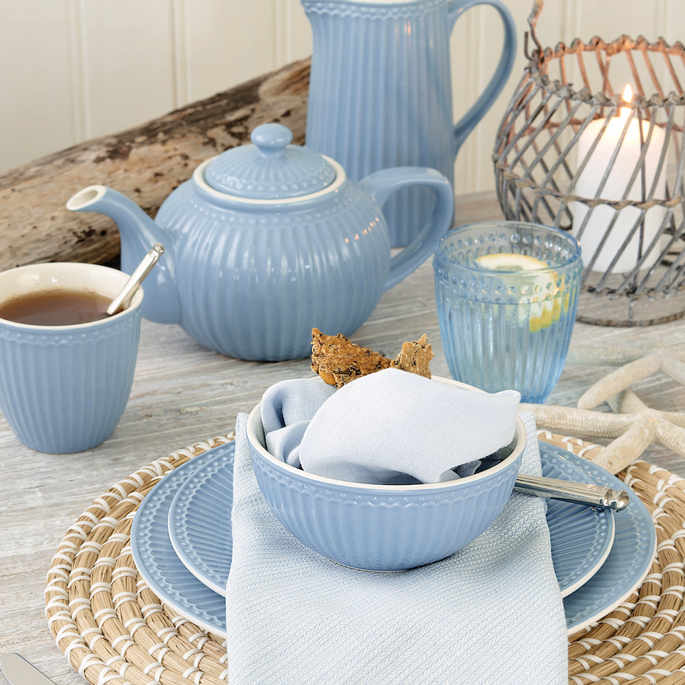 GreenGate Teetasse 'Alice' In Sky Blue – 0,4 L, Aus Steingut, Mikrowellengeeignet