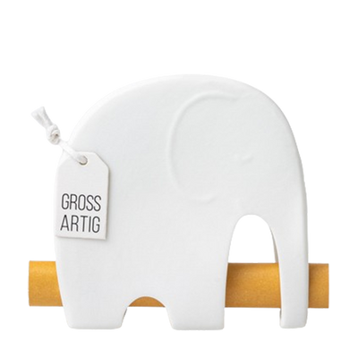 Räder Kleine Aufmerksamkeit Elefant
