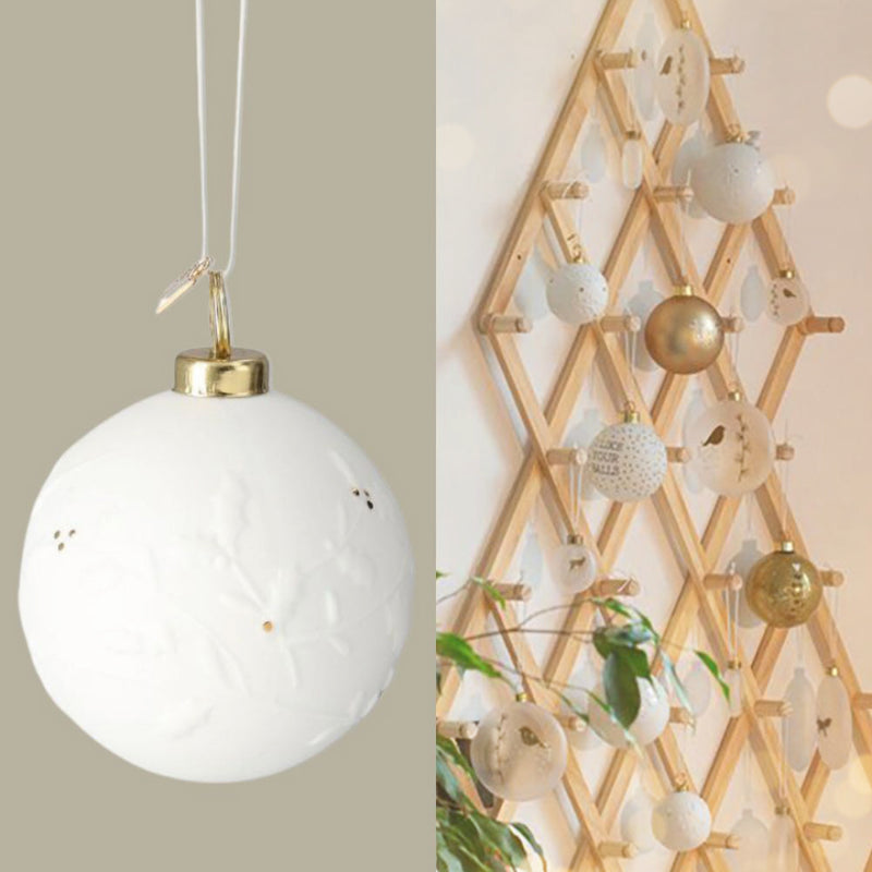 Räder Winterkugel Winterzweig