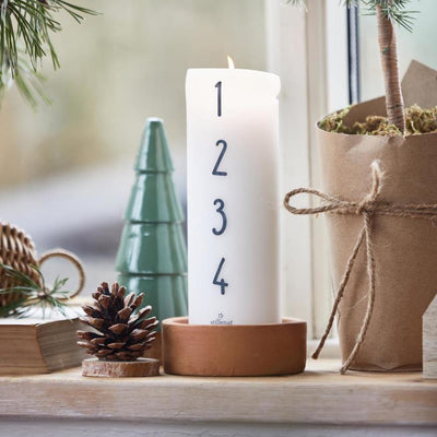 IB Laursen Weihnachtskerze mit anthrazitfarbenen Zahlen 1 - 4
