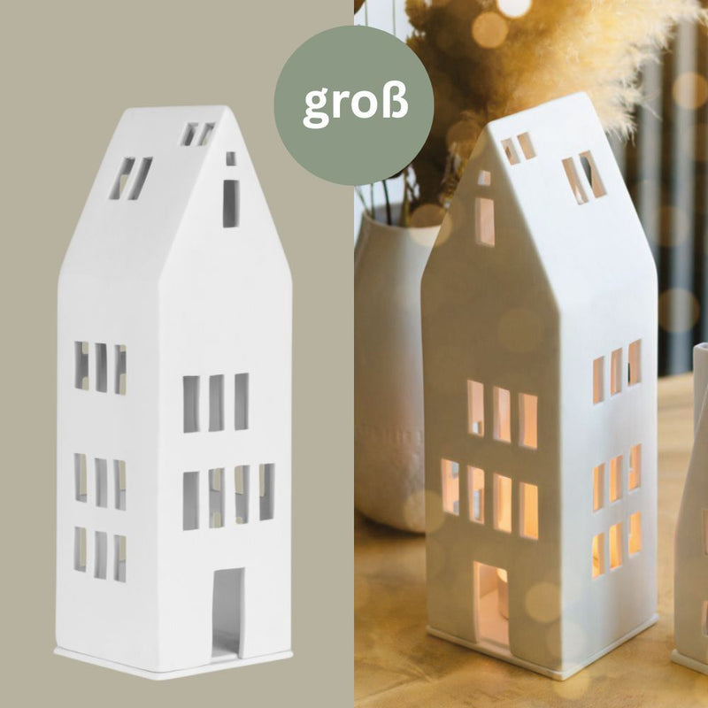 Räder Großes Lichthaus Große Fenster