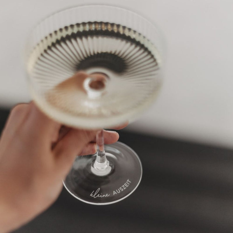 Eulenschnitt Champagnerglas Kleine Auszeit