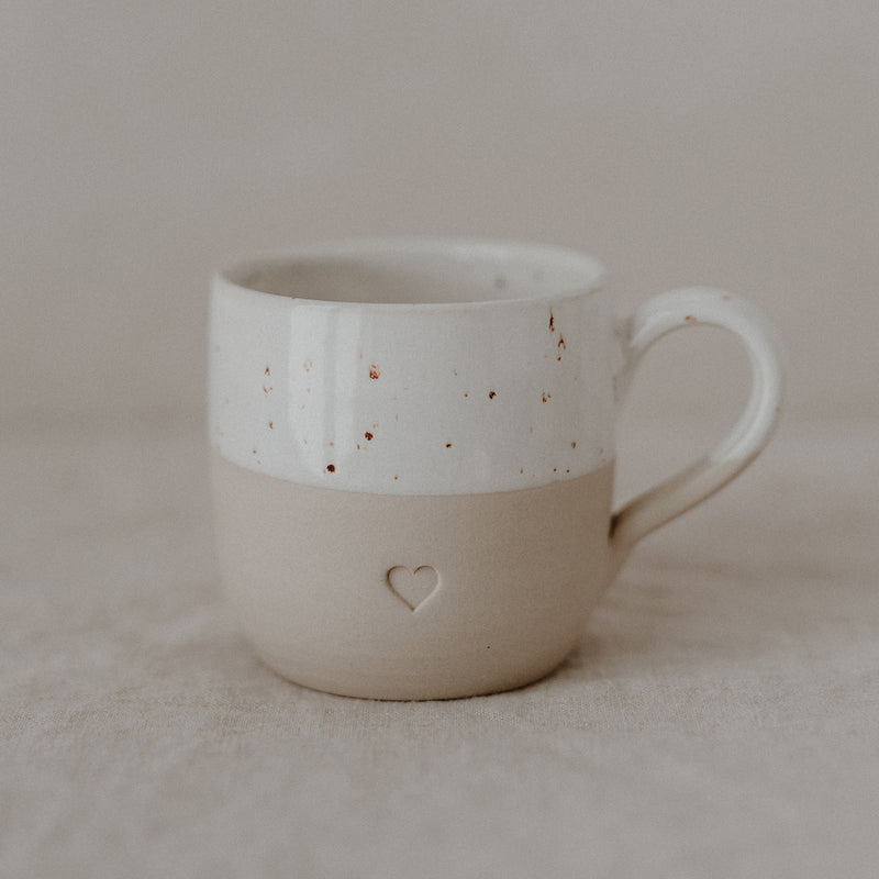 Eulenschnitt Cappuccino-Tasse Herz