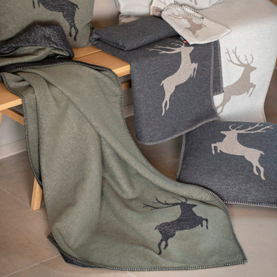 Skandi Baumwolldecke Hirsch Dunkelgrau