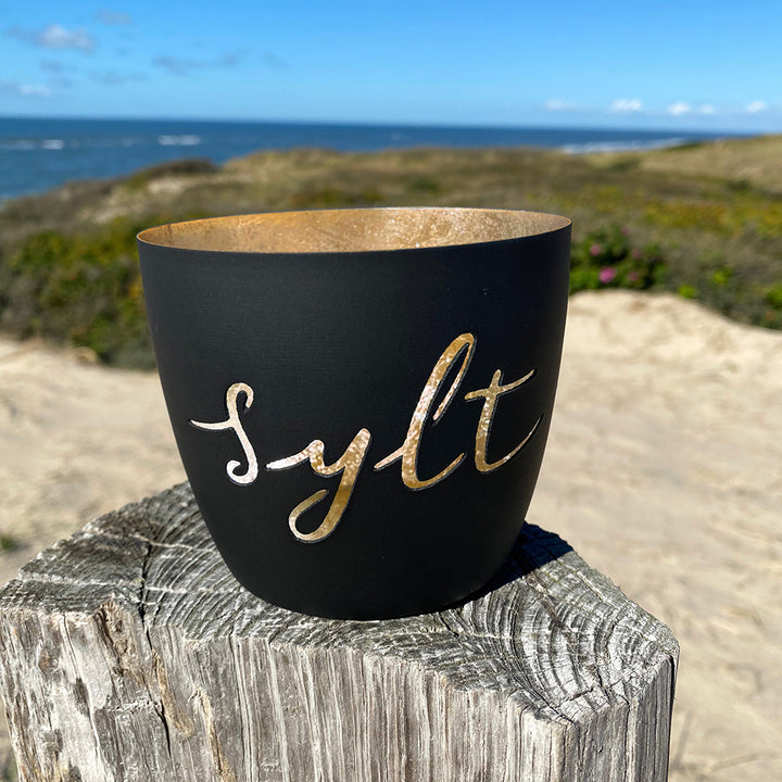 Windlicht im exklusiven Sylt Design Schriftzug Schwarz Mittel