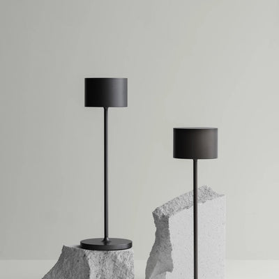 Blomus Mobile LED-Tischleuchte Farol Gunmetal
