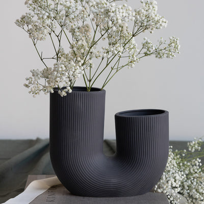 Storefactory STRÅVALLA Vase dark grey