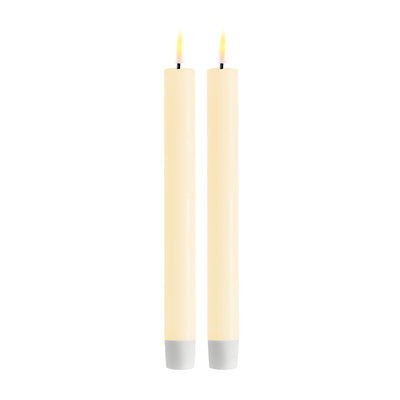 DELUXE LED Stabkerze Cremefarben 24 cm 2er-Set