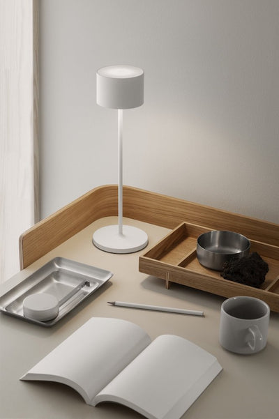 Blomus Mobile LED-Tischleuchte Farol White