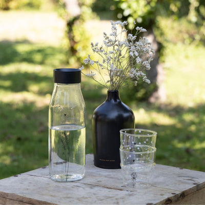 Bastion Collections Wasser-Glas Daisies Schwarz