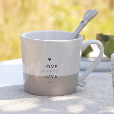 Bastion Collections Tasse Love meets love Schwarz