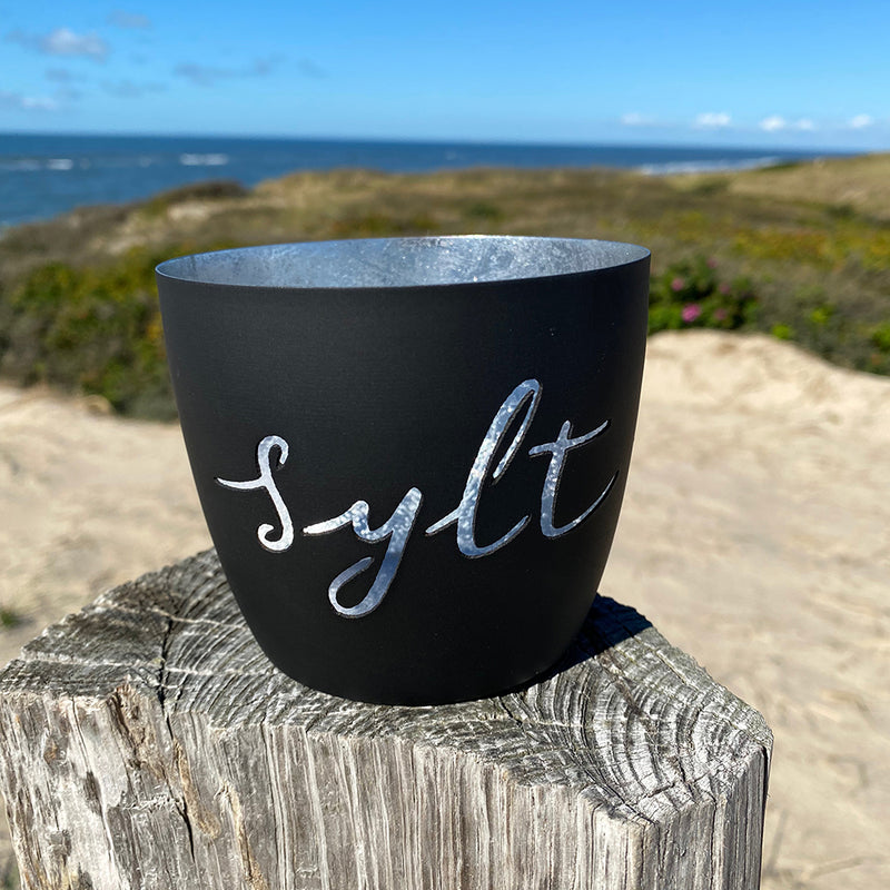 Windlicht im exklusiven Sylt Design Schriftzug Schwarz Mittel