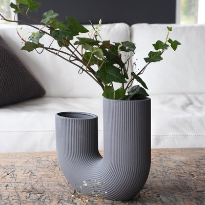 Storefactory STRÅVALLA Vase dark grey