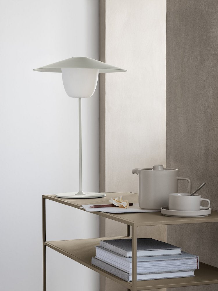 Blomus Mobile LED-Tischleuchte Ani Lamp Weiß
