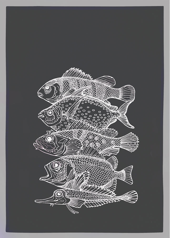 Geschirrtuch graubraun mit 5 weißen Fischen
