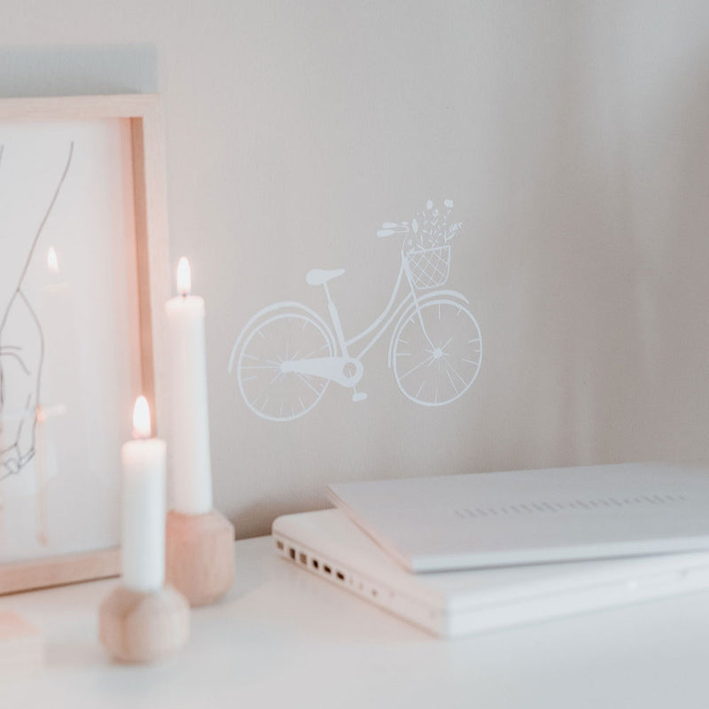 Eulenschnitt Wandsticker Blumenfahrrad weiß